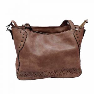 Cartera Marron Lisa Con Tachas