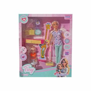 Muñeca Tiny Pediatra con Paciente y Accesorios ART 54923